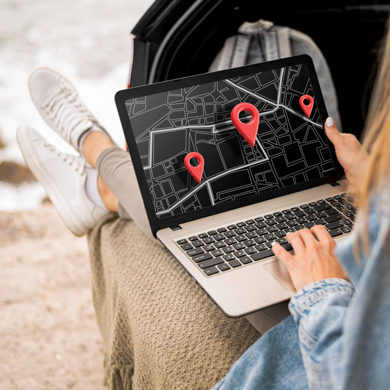 Cut Costs Effectively with a Customizable GPS Tracking System